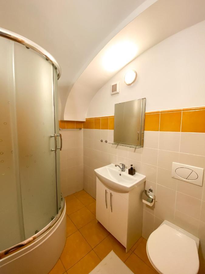 Hotel Martinkovice 201 Broumov Extérieur photo
